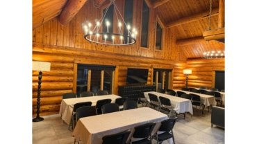 Adaptable Indoor Space for Every Celebration